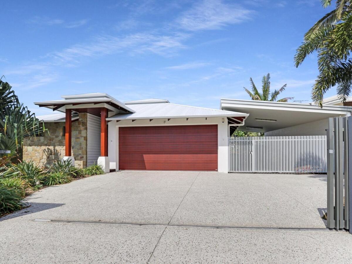 Waterfront Home Bordering Mooloolaba Buddina Exteriér fotografie